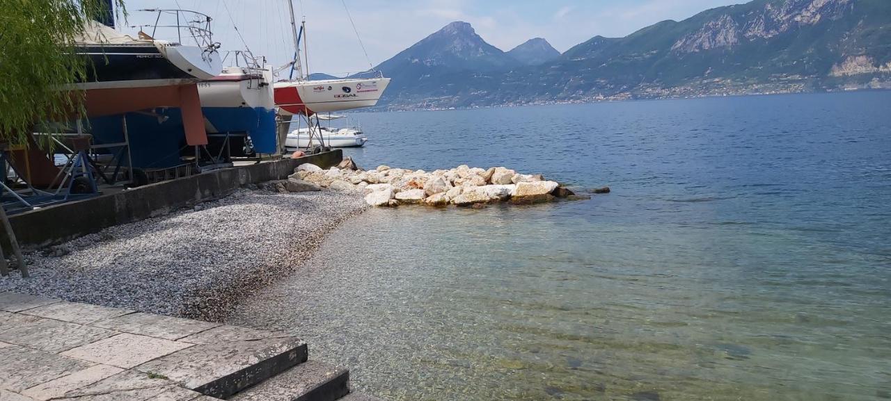 Hotel Danieli La Castellana Lago Di Garda 브렌조네 술 가르다 외부 사진