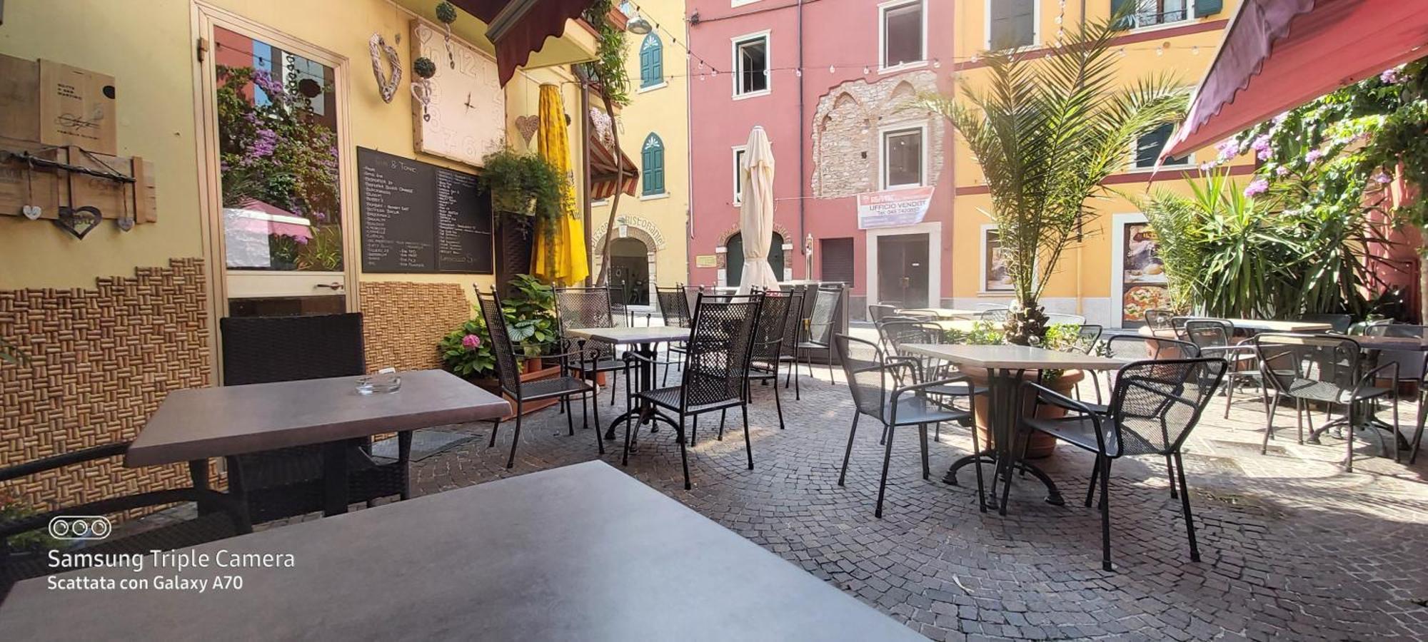 Hotel Danieli La Castellana Lago Di Garda 브렌조네 술 가르다 외부 사진